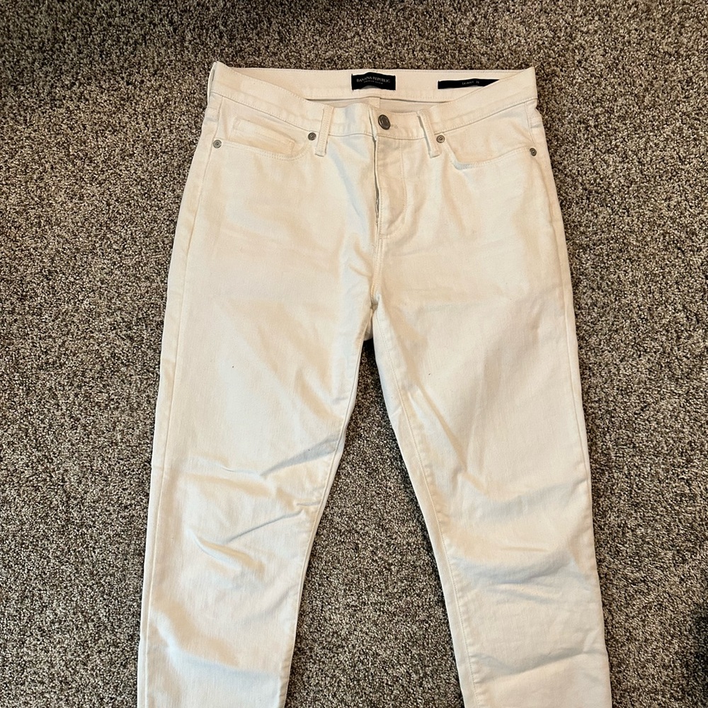 Banana Republic white straight leg jean